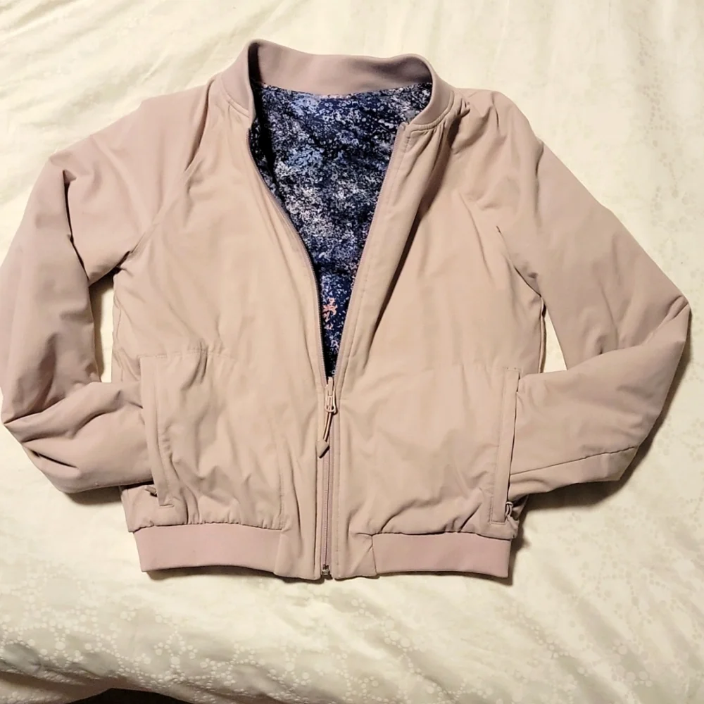 Jacket - Picture 1 of 5